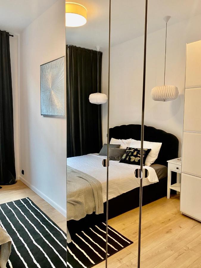 Jan III Sobieski - Luksusowy Apartament L Z Darmowym Prywatnym Parkingiem グリヴィツェ エクステリア 写真